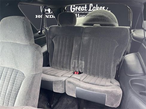 Used 2002 Chevrolet Blazer LS w/ Preferred Equipment Group image 13