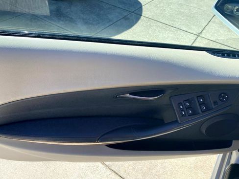 Used 2005 BMW 645Ci Convertible image 19