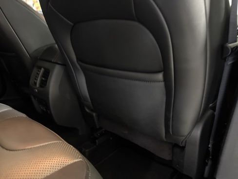 Certified 2021 Jeep Cherokee Limited w/ Elite Package image 39