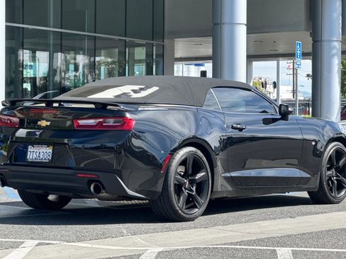 Used 2016 Chevrolet Camaro SS image 4