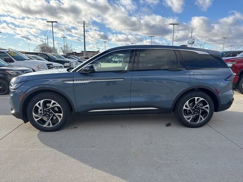 New 2026 Lincoln Nautilus Premier w/ Equipment Group 102A image 26