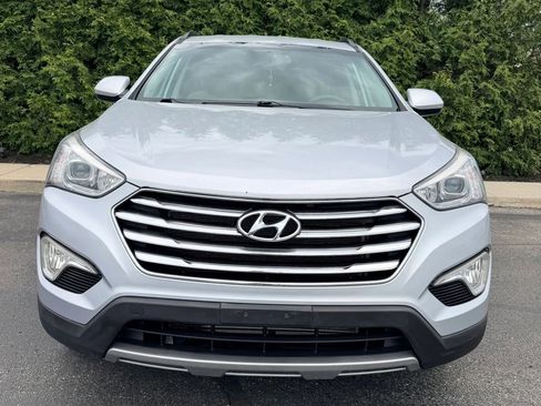 Used 2016 Hyundai Santa Fe SE image 1