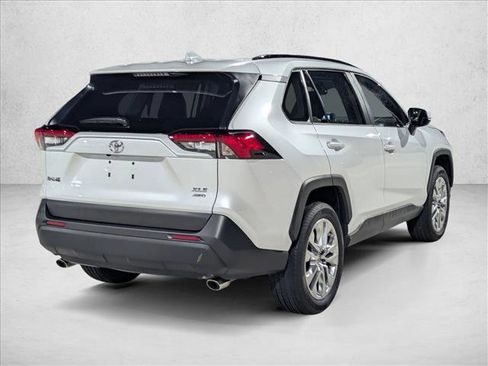 Certified 2025 Toyota RAV4 XLE Premium image 5