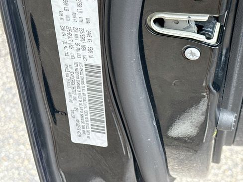 Used 2019 Dodge Journey SE w/ Connectivity Group FWD image 34