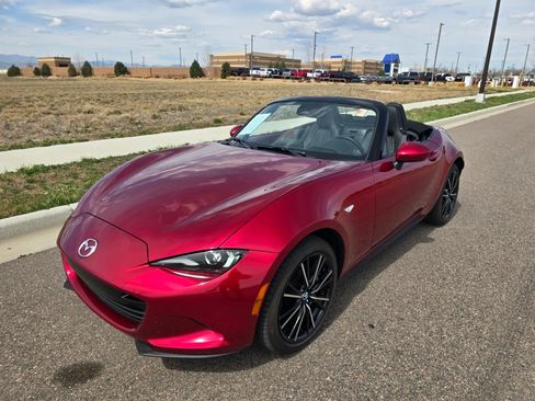 Used 2025 MAZDA MX-5 Miata Grand Touring w/ Weather Package image 12