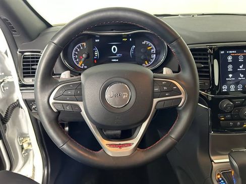 Used 2019 Jeep Grand Cherokee Trailhawk AWD/4WD image 15