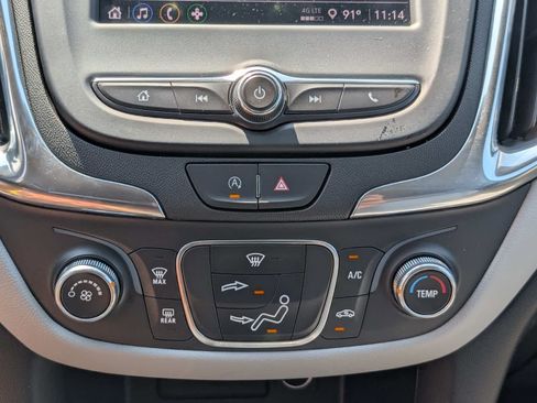 Used 2022 Chevrolet Equinox LS AWD/4WD image 25