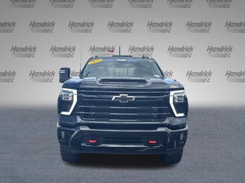 Used 2025 Chevrolet Silverado 2500 LT w/ Trail Boss Package AWD/4WD image 3