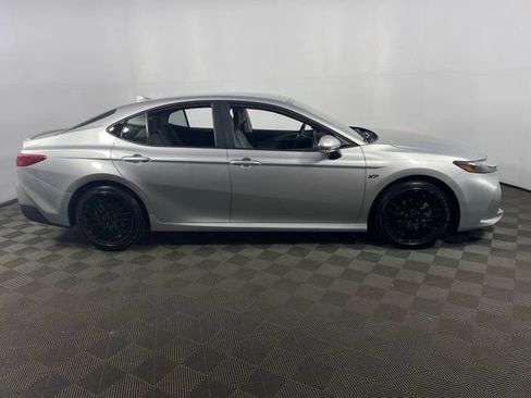 Used 2025 Toyota Camry LE w/ Convenience Package FWD image 10