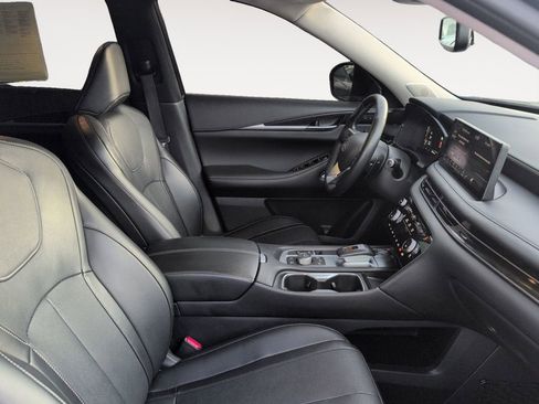 Used 2022 INFINITI QX60 Sensory w/ Cargo Package image 15
