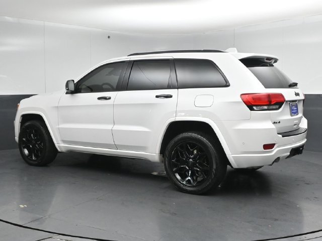 Used 2020 Jeep Grand Cherokee Overland AWD/4WD image 5