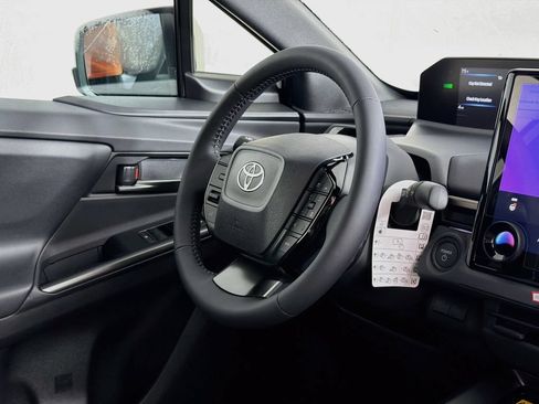 New 2026 Toyota bZ FWD image 34
