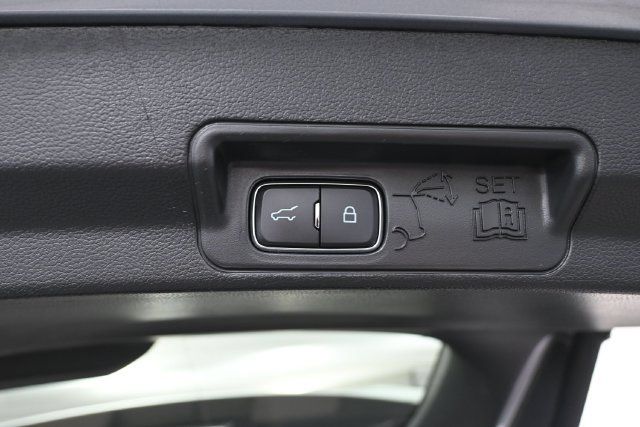 Used 2022 Ford Explorer 4WD image 35
