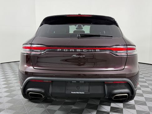 New 2025 Porsche Macan image 10
