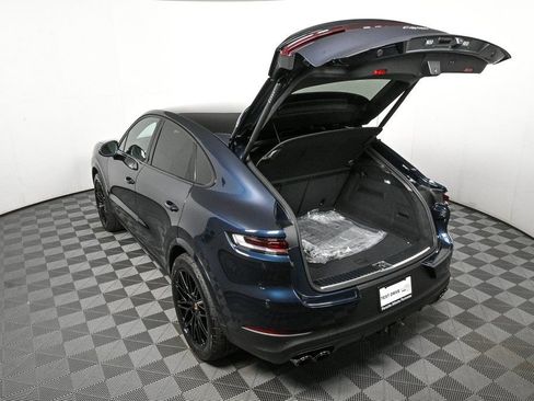 Used 2026 Porsche Cayenne Coupe AWD/4WD image 34