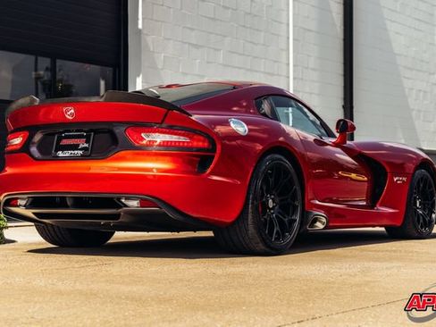 Used 2015 Dodge Viper w/ Quick Order Package 22J GT RWD image 8