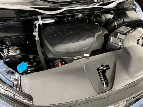 New 2027 Honda Odyssey Touring image 12