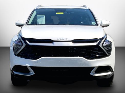 Used 2023 Kia Sportage EX AWD/4WD image 5