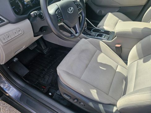 Used 2016 Hyundai Tucson Sport image 24