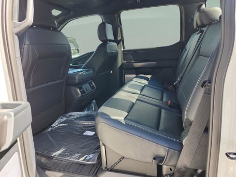 New 2025 Ford F150 Lariat w/ Equipment Group 502A High image 16