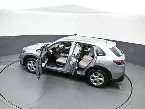 Certified 2023 Honda HR-V LX image 42