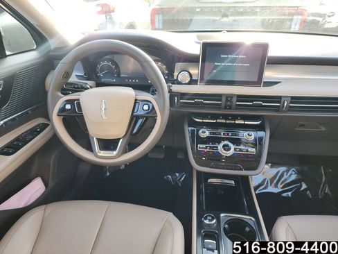 Used 2022 Lincoln Corsair AWD w/ Equipment Group 101A image 19