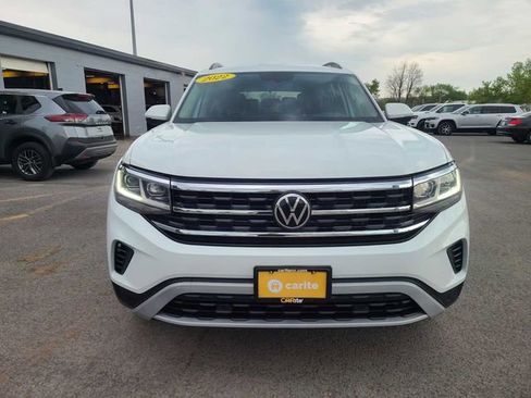 Used 2023 Volkswagen Atlas SE w/ Black Wheel Package AWD/4WD image 3