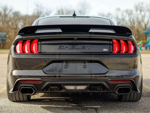 Used 2022 Ford Mustang GT Premium w/ GT Performance Package image 7