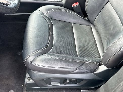 Used 2023 Ford Explorer ST w/ Equipment Group 401A image 21