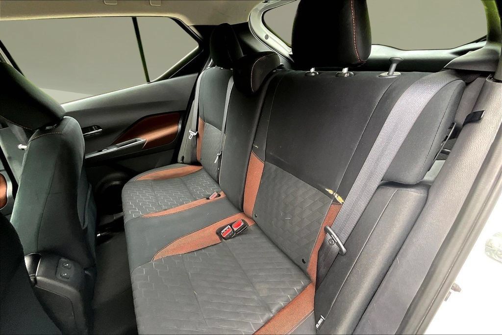 Used 2024 Nissan Kicks SR FWD image 20