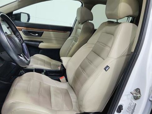 Used 2019 Honda CR-V Touring image 14