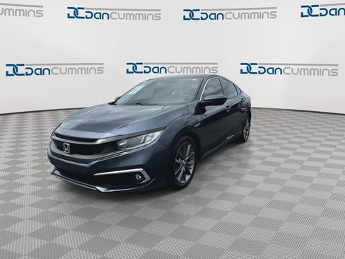 Used 2019 Honda Civic EX image 4
