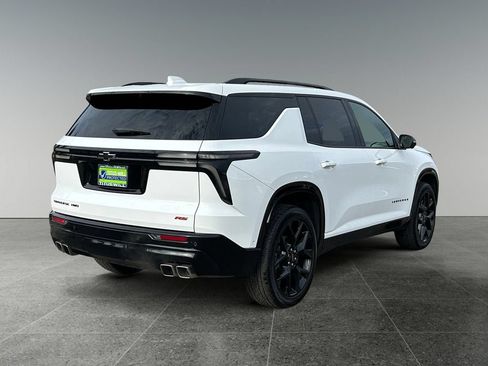 Used 2024 Chevrolet Traverse RS AWD/4WD image 7