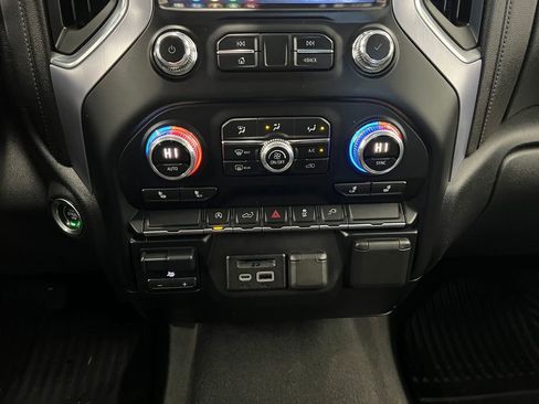 Used 2019 GMC Sierra 1500 SLE w/ SLE Value Package image 14