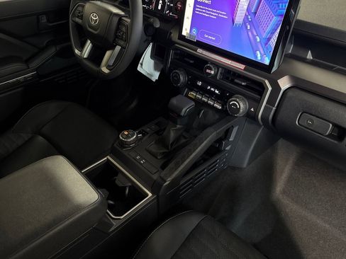 New 2026 Toyota 4Runner 4WD image 18