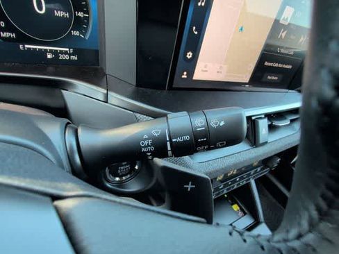 New 2026 Subaru Outback Limited image 25