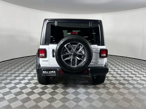 Used 2025 Jeep Wrangler Unlimited Sport S 4xe w/ Convenience Group image 8