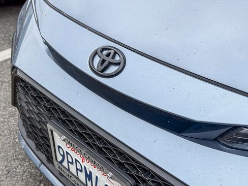 Used 2024 Toyota Corolla SE image 9