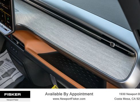 Used 2025 Volkswagen ID. Buzz Pro S image 36