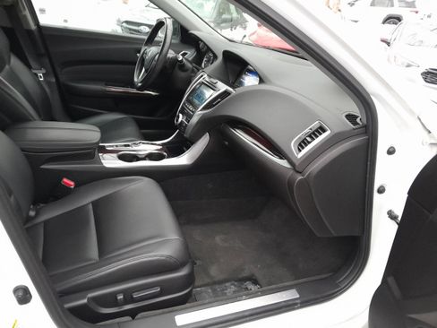 Used 2016 Acura TLX V6 image 34