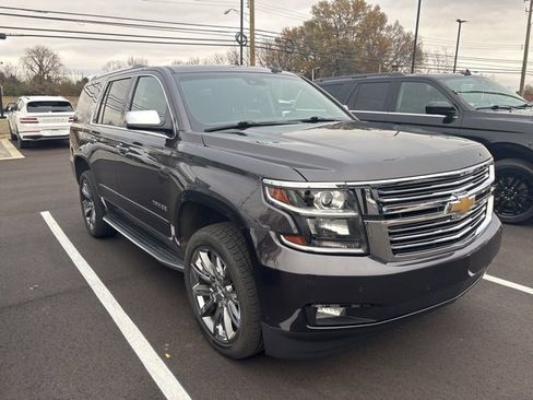 Used 2018 Chevrolet Tahoe Premier image 2