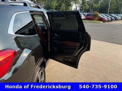 Used 2024 Subaru Ascent Touring AWD/4WD image 20