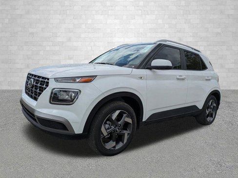 New 2026 Hyundai Venue SEL image 5