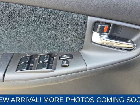 Used 2008 Toyota Corolla S image 16