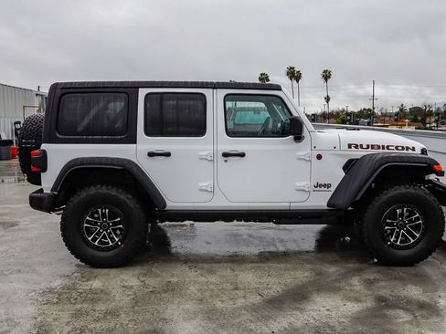 New 2026 Jeep Wrangler Unlimited Rubicon image 13