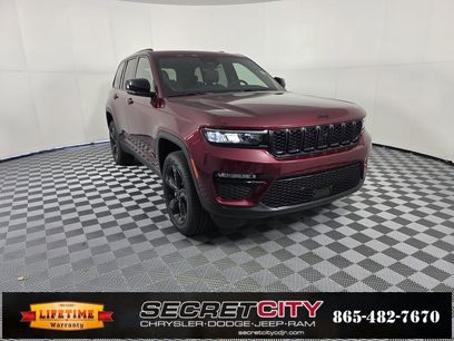New 2025 Jeep Grand Cherokee Limited w/ Black Appearance Package