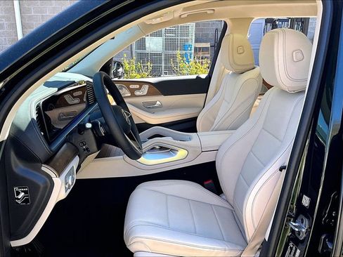 Certified 2024 Mercedes-Benz GLS 450 4MATIC image 27