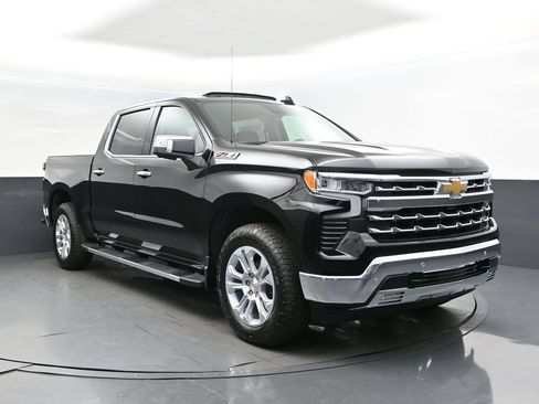 Used 2026 Chevrolet Silverado 1500 LTZ w/ LTZ Premium Package AWD/4WD image 9