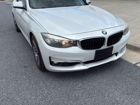 Used 2016 BMW 328i Gran Turismo xDrive AWD/4WD image 1
