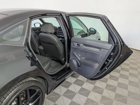 Used 2025 Honda Civic Sport image 30